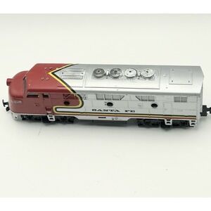 Model Power HO Scale Santa Fe Diesel Locomotive Engine Untested Read: SEE PHOTOS